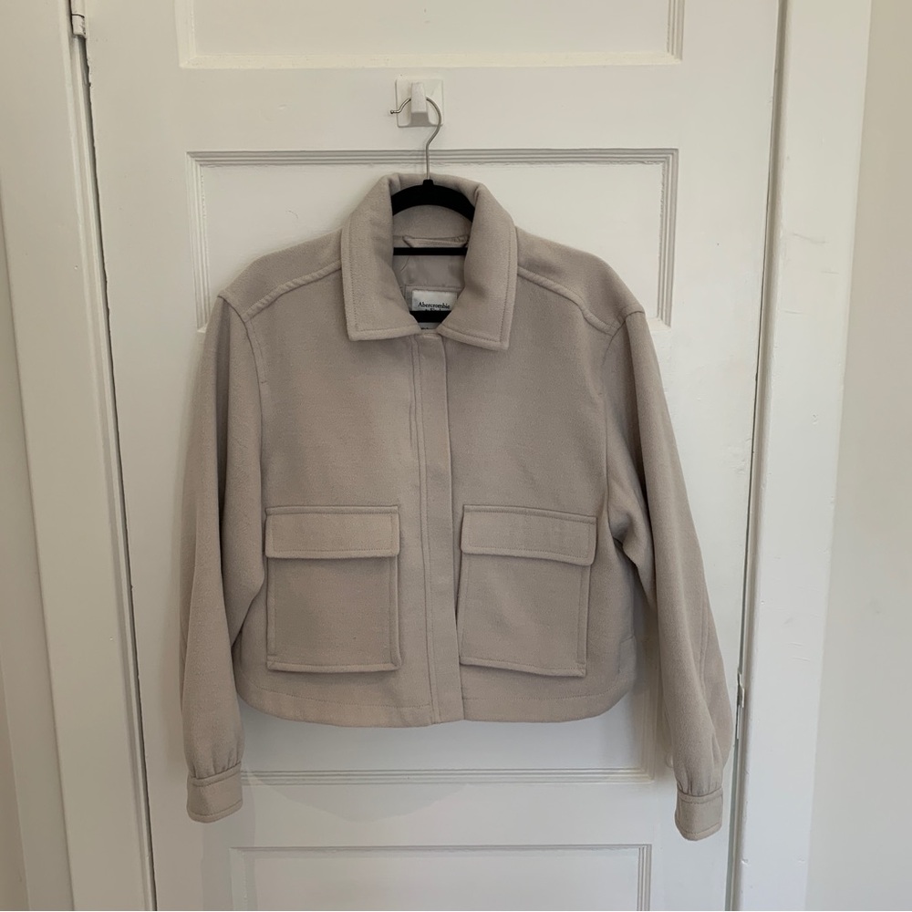 Abercrombie cropped wool-blend jacket, size L